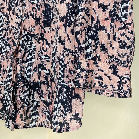 See by Chloe Silk Abstract Long Sleeve Button Down Blouse Sz 4 - Picture 7 of 10